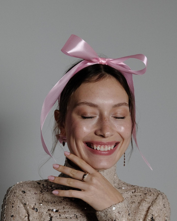 Best Gift for Sister on Her Wedding | Presents Ideas for Your Bride-To-Be Sister