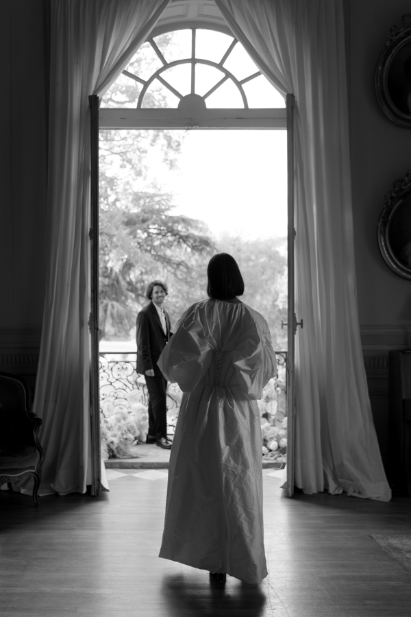 A Contemporary French Wedding Editorial: Unconventional Elegance at Château Marcellus