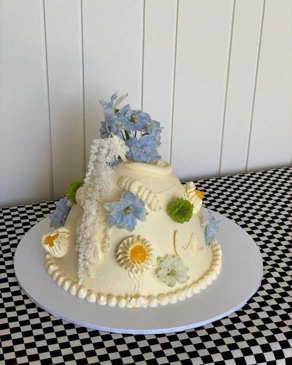 30 Creative Wedding Cake Ideas