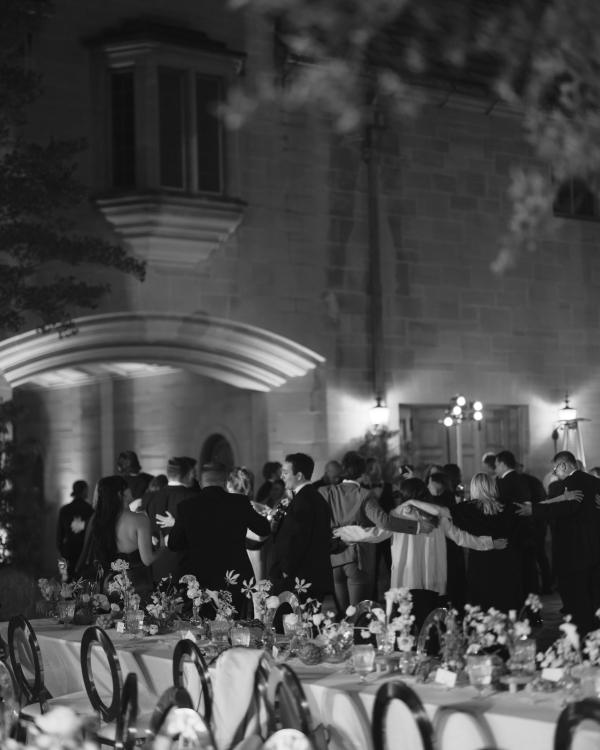 A Romantic Italian-Inspired Wedding at Beverly Hills' Iconic Greystone Mansion