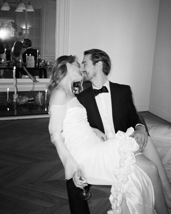 12 Best Wedding Photographers in the UK | British Professional Photography | TOP Luxury Bridal Photographers