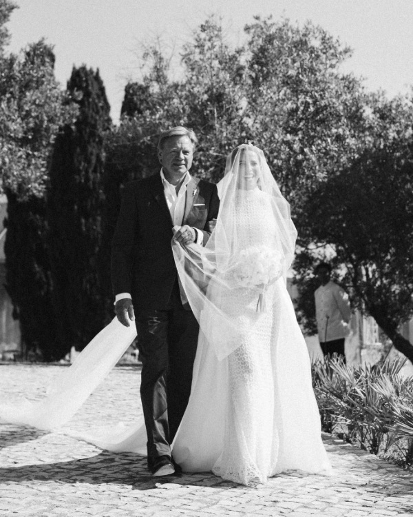 A Conscious & Vibrant Wedding Weekend in Lisbon