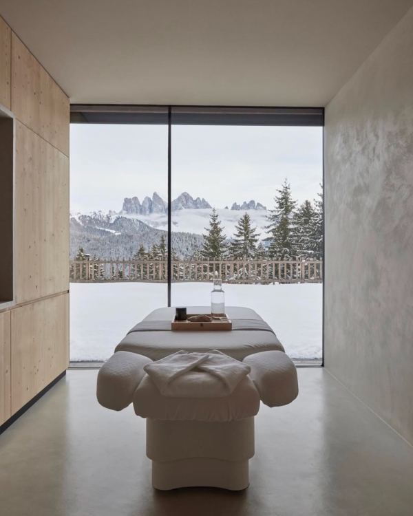 7 Unique Ways to Celebrate New Year's Eve as a Couple