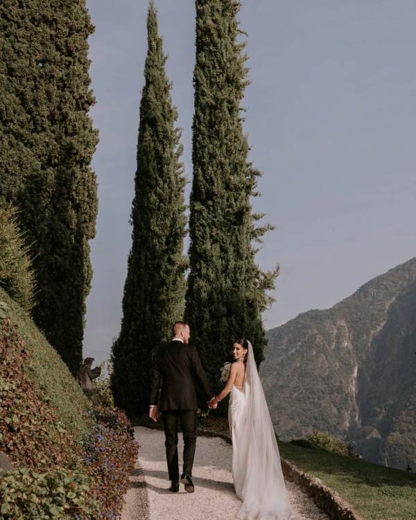 12 Best Wedding Photographers in the UK | British Professional Photography | TOP Luxury Bridal Photographers