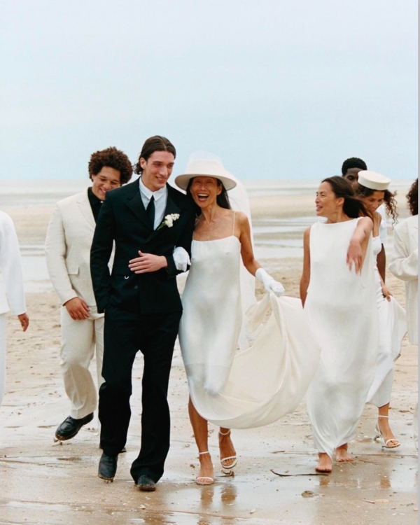 50 Must-Save Group Portrait Ideas