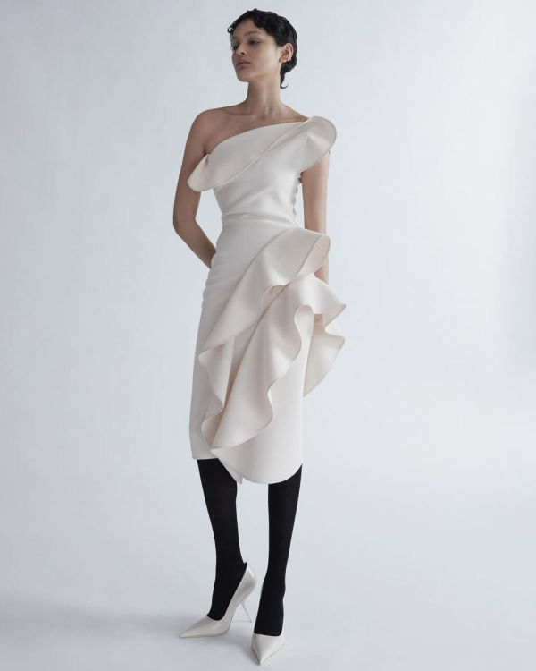 15 Best Australian Wedding Dress Designers | Top Bridal Gowns Designers List | Famous