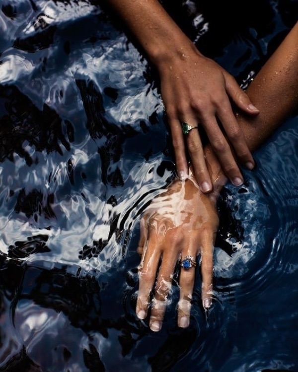 Color Your Love: The Ultimate Guide to Engagement Ring Gemstones