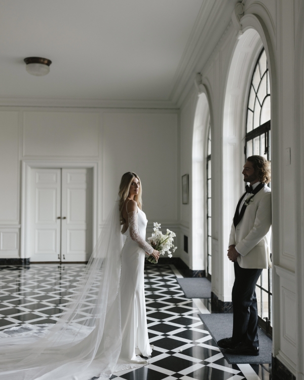 A Romantic Italian-Inspired Wedding at Beverly Hills' Iconic Greystone Mansion