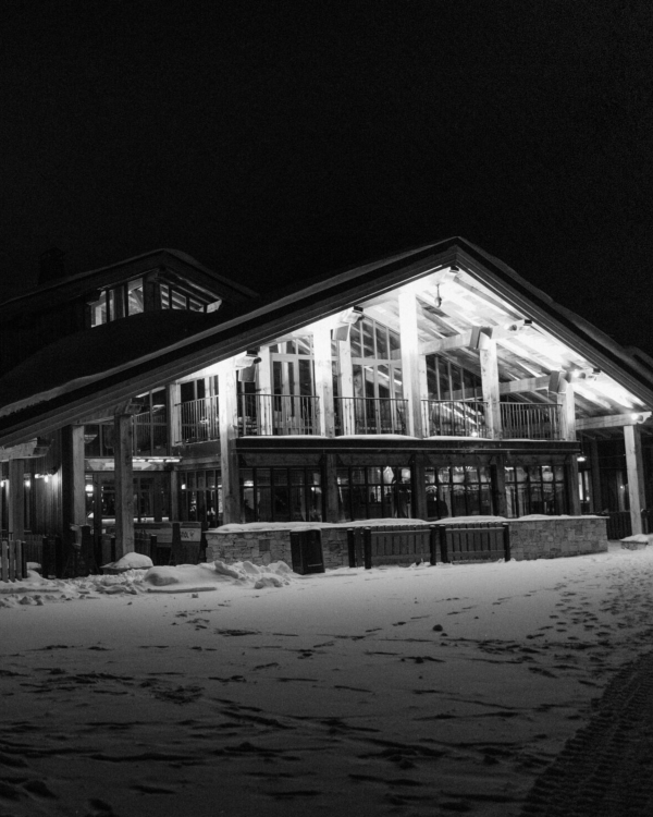 10 Dreamy Winter Wedding Venues