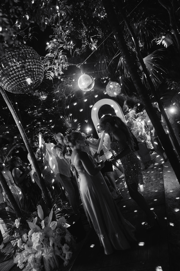 Photographers Maddie Kaye