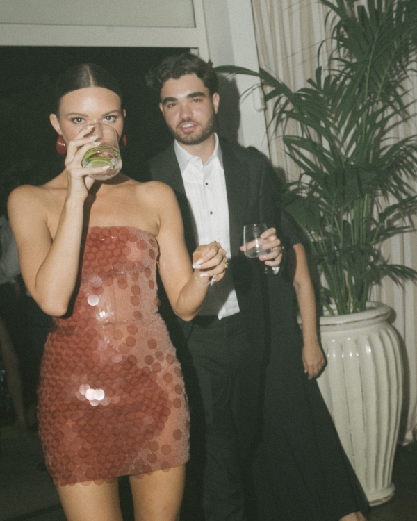 A Glamorous Seaside Wedding Evocative of a Classic Italian Film