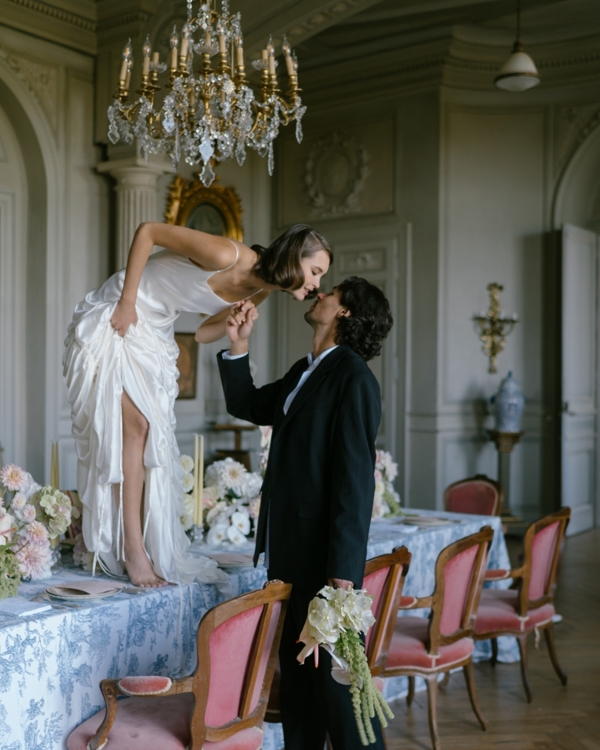 12 Best Wedding Photographers in the UK | British Professional Photography | TOP Luxury Bridal Photographers