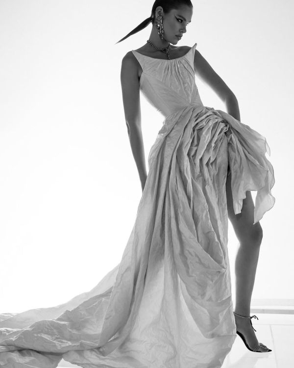 15 Best Australian Wedding Dress Designers | Top Bridal Gowns Designers List | Famous