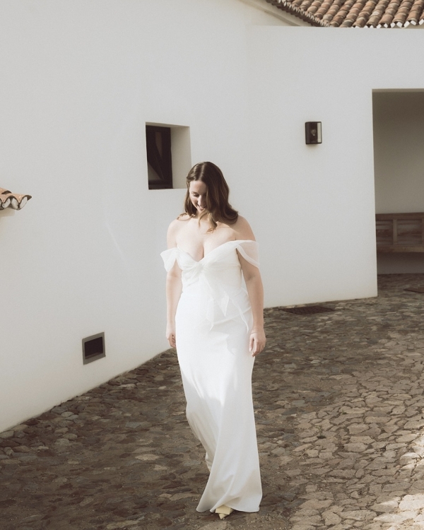 A Vibrant and Playful Wedding Under the Portuguese Sun