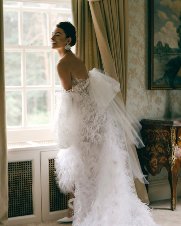 12 Best Wedding Photographers in the UK | British Professional Photography | TOP Luxury Bridal Photographers