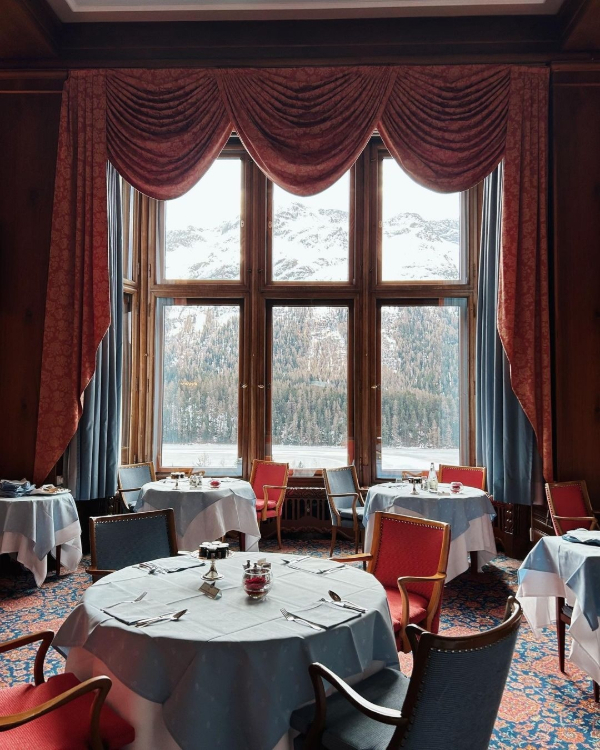 7 Unique Ways to Celebrate New Year's Eve as a Couple