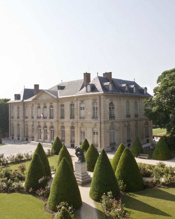 12 Art-Filled Wedding Venues Around the World