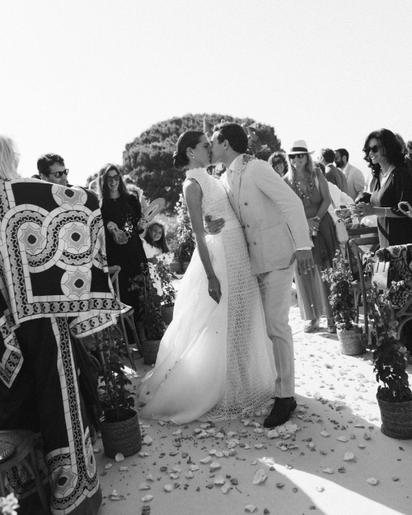 A Conscious & Vibrant Wedding Weekend in Lisbon