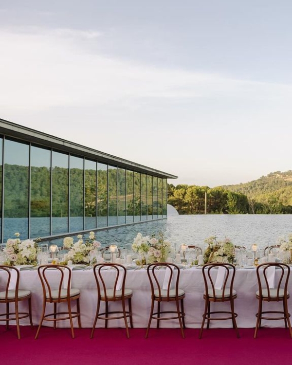 12 Art-Filled Wedding Venues Around the World