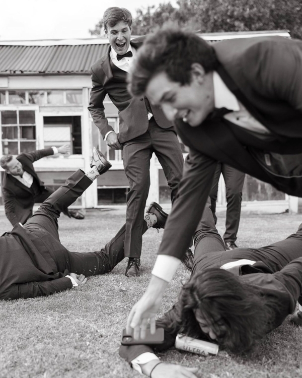 50 Must-Save Group Portrait Ideas