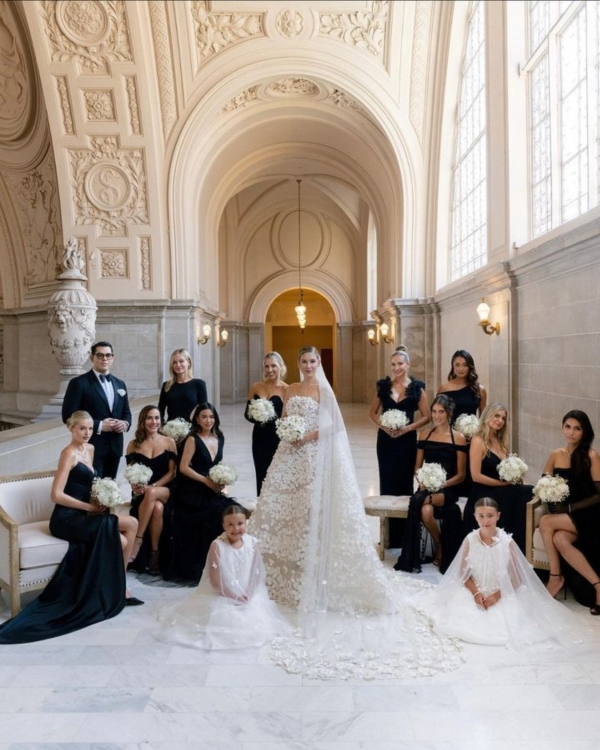 50 Must-Save Group Portrait Ideas