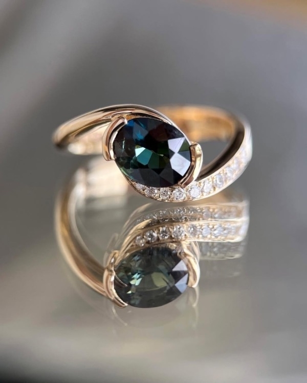Color Your Love: The Ultimate Guide to Engagement Ring Gemstones