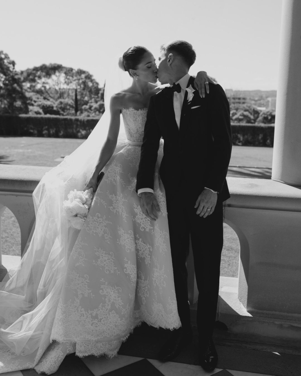 15 Best Australian Wedding Dress Designers | Top Bridal Gowns Designers List | Famous