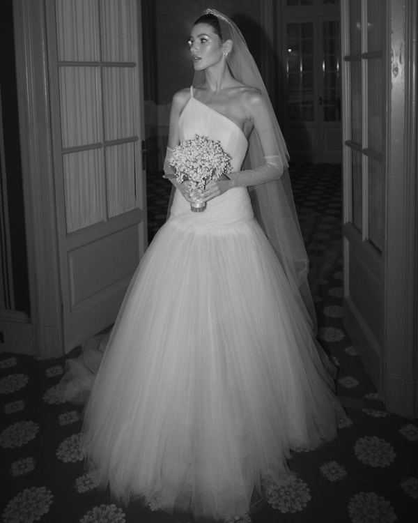 12 Best Wedding Photographers in the UK | British Professional Photography | TOP Luxury Bridal Photographers