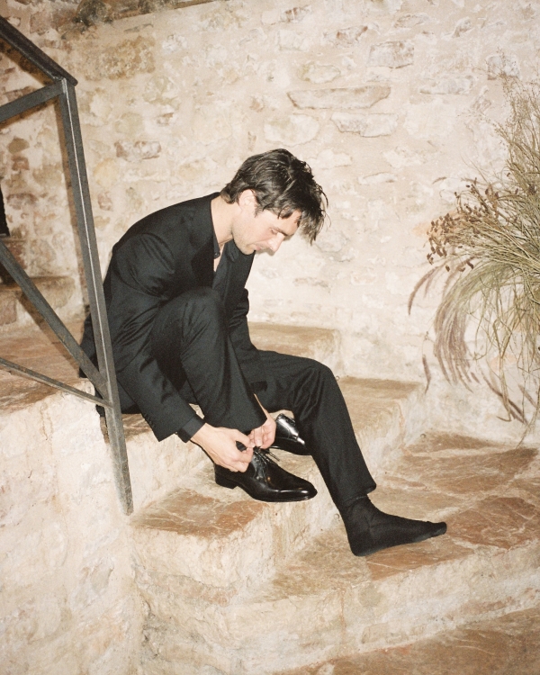 A Romantic Celebration Amidst the Rolling Hills of Umbria