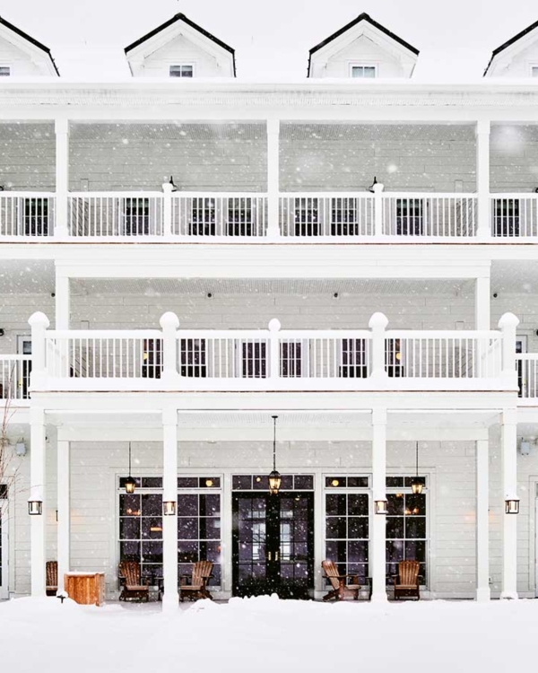 10 Dreamy Winter Wedding Venues