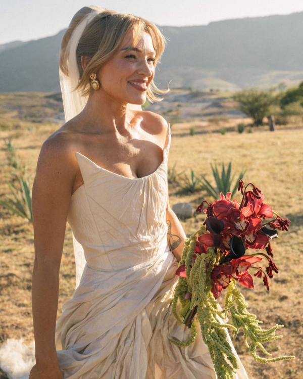 Inside Alix Traeger & Zoya Biglary’s Vibrant Wedding in Oaxaca, Mexico