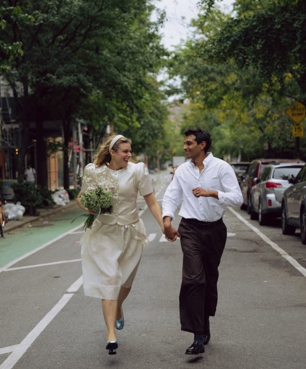 100 Questions to Spark Intimacy and Connection in Your Relationship