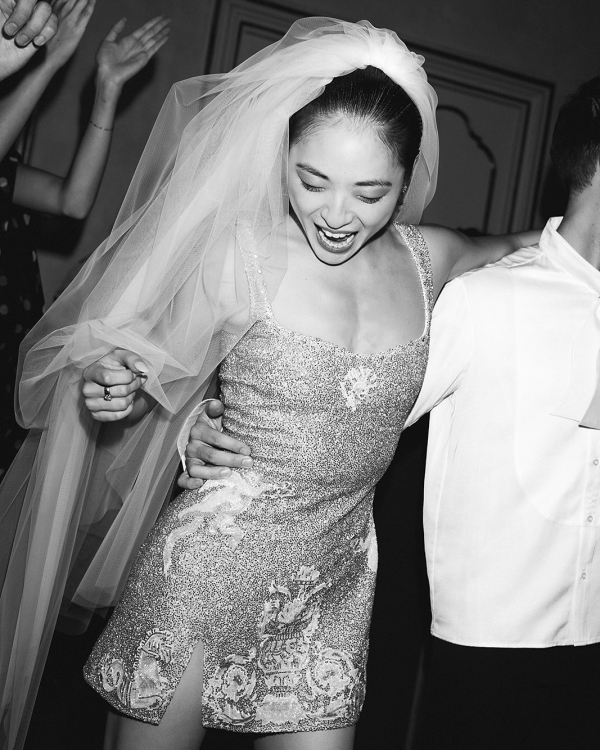 A Cinematic Sicilian Villa Wedding Framed by Modern Florals and Fruit Art