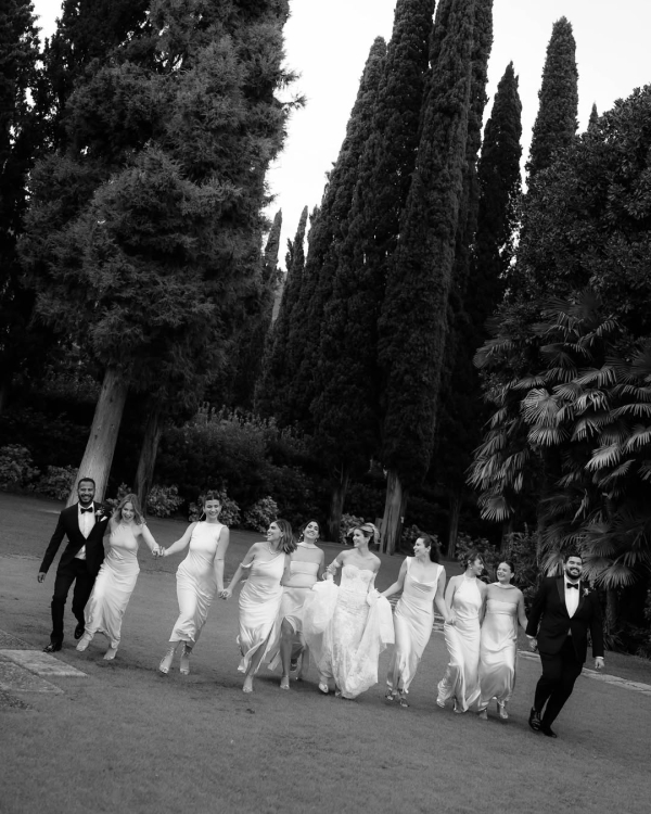 12 Best Wedding Photographers in the UK | British Professional Photography | TOP Luxury Bridal Photographers