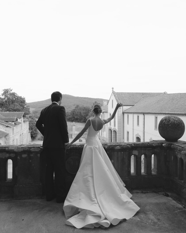 Influencer Ella McFadin’s French Château Wedding Was an Editorial Take on Countryside Elegance