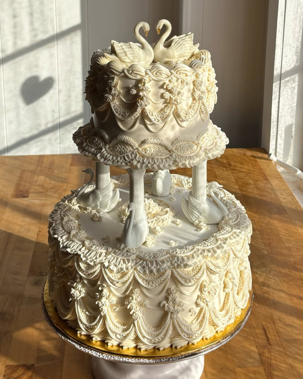 Cloud Dancer: Pantone's 2026 Color of The Year