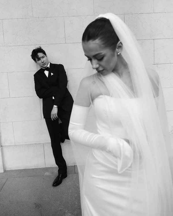 10 Photographer-Backed Wedding Portrait Pose Ideas to Save to Your Mood Board