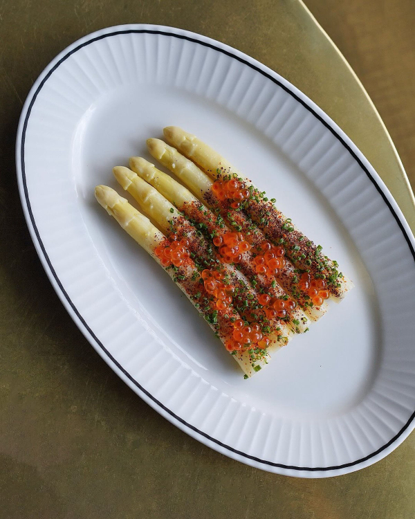 7 Festive Food & Drink Ideas for Stylish Holiday Hosting