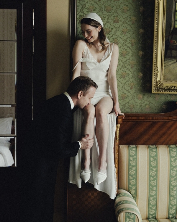 100 Questions to Spark Intimacy and Connection in Your Relationship