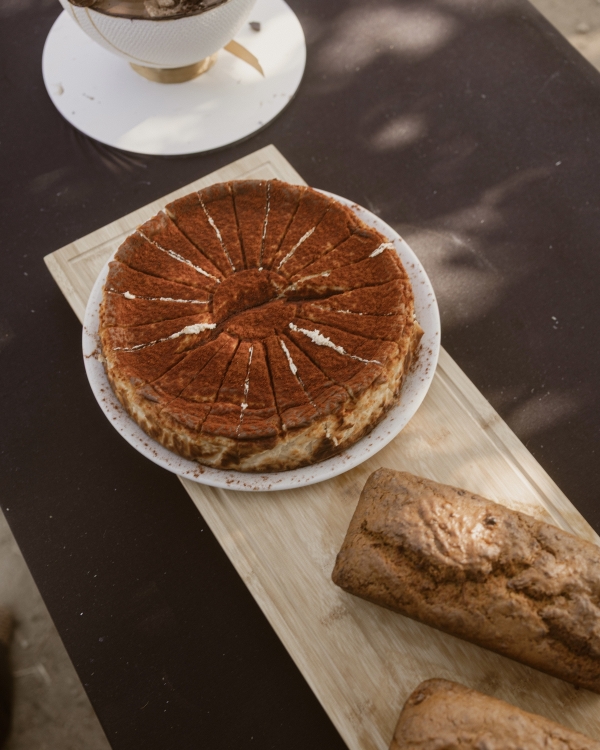 A Playful & Artistic Rural Wedding in the Countryside of Madrid