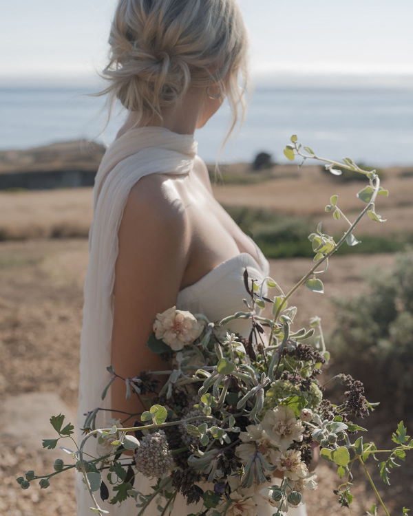 Beauty That Lasts: How to Look Timeless in Real Life and in Your Wedding Photos