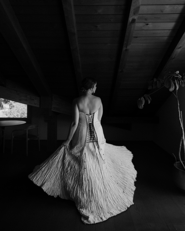 A Playful & Artistic Rural Wedding in the Countryside of Madrid