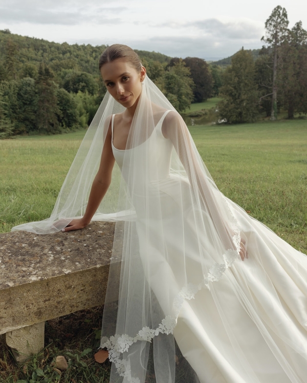 Influencer Ella McFadin’s French Château Wedding Was an Editorial Take on Countryside Elegance