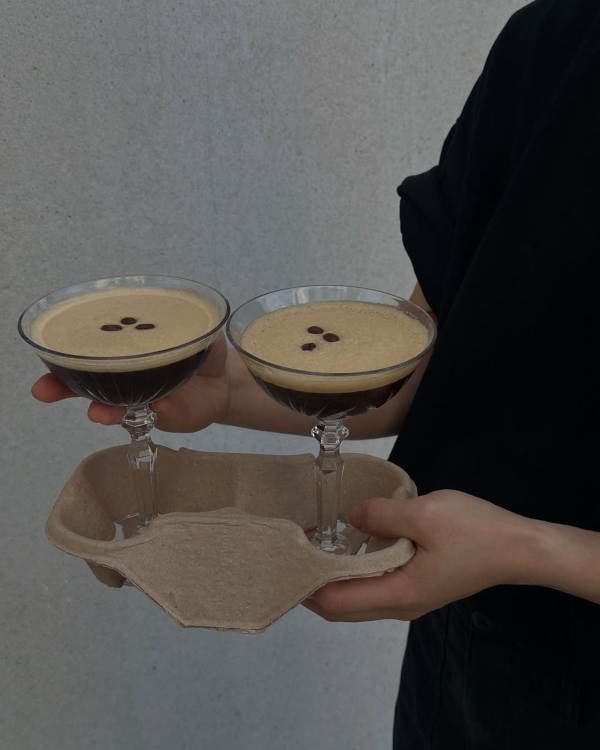 7 Festive Food & Drink Ideas for Stylish Holiday Hosting