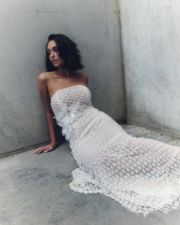 15 Best Australian Wedding Dress Designers | Top Bridal Gowns Designers List | Famous