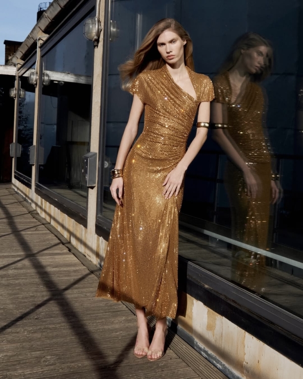 30 Party Dresses to Steal the Spotlight This Festive Season