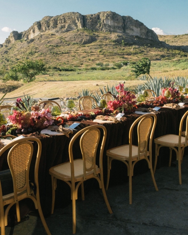 Inside Alix Traeger & Zoya Biglary’s Vibrant Wedding in Oaxaca, Mexico