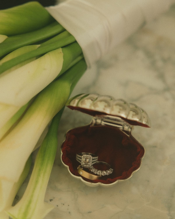 A Chic Tropical Wedding on the Shores of St. Lucia