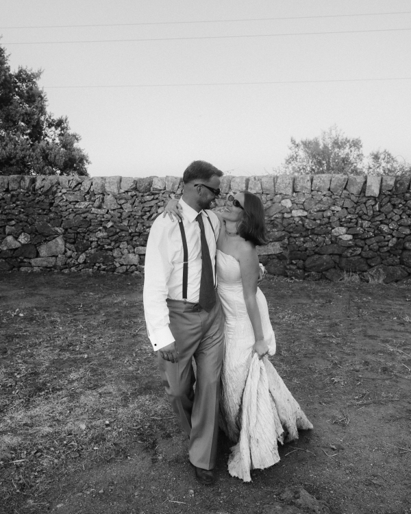 A Playful & Artistic Rural Wedding in the Countryside of Madrid