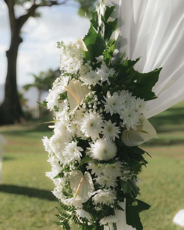 A Chic Tropical Wedding on the Shores of St. Lucia